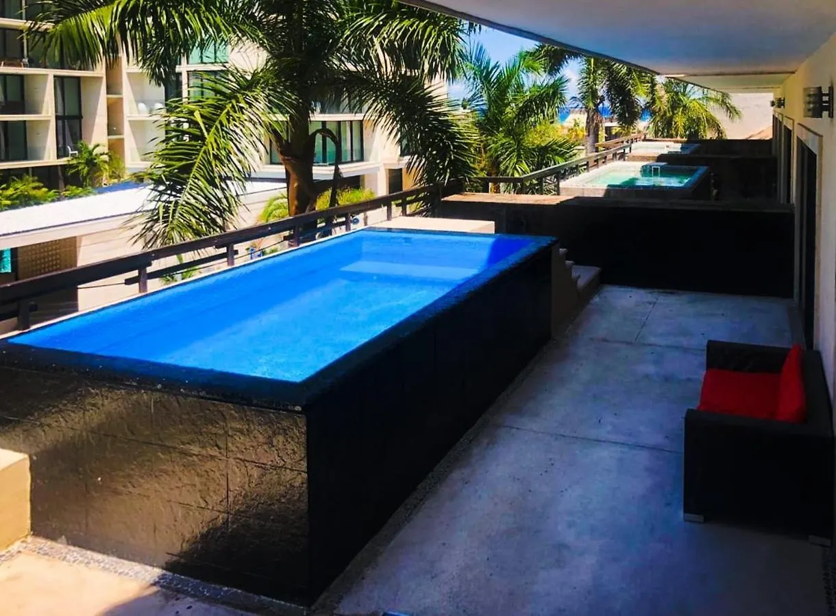 Aparthotel Aldea Thai By Blue Oceanfront Playa del Carmen