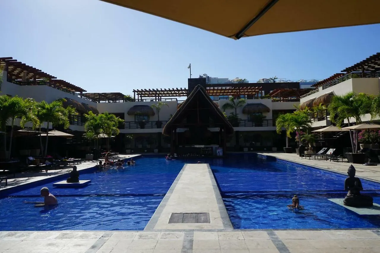 Aldea Thai By Blue Oceanfront Playa del Carmen