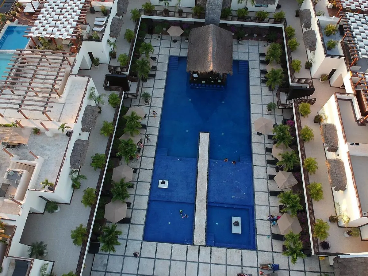 Aldea Thai By Blue Oceanfront Playa del Carmen
