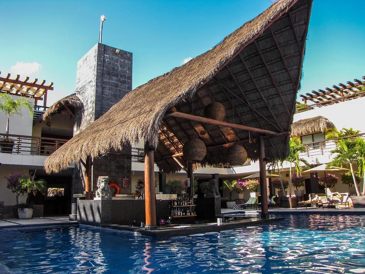 Aldea Thai By Blue Oceanfront Aparthotel Playa del Carmen Mexico