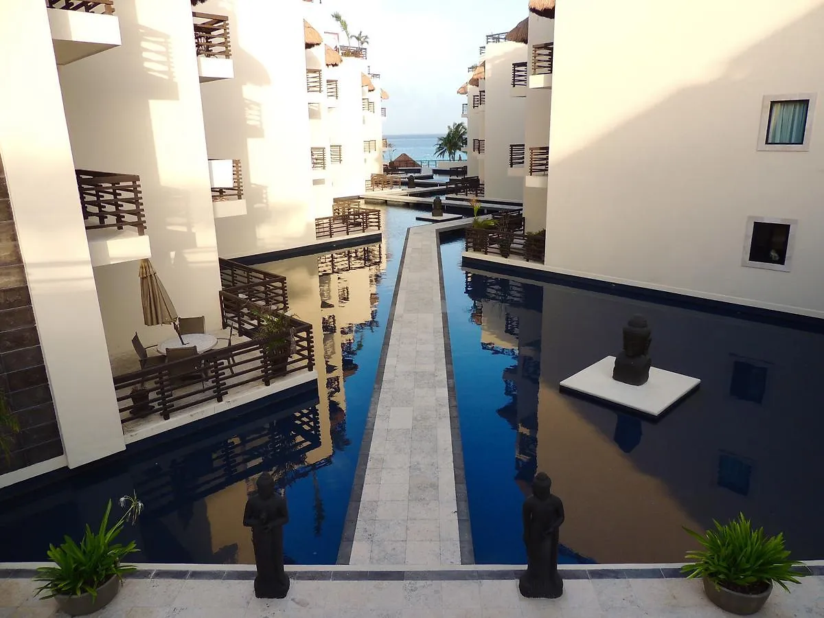 Aldea Thai By Blue Oceanfront Aparthotel Playa del Carmen