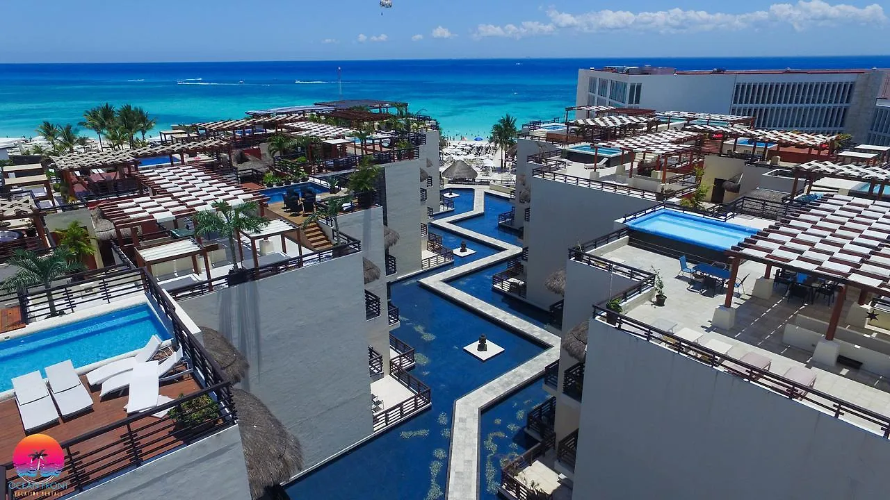 Aldea Thai By Blue Oceanfront Aparthotel Playa del Carmen