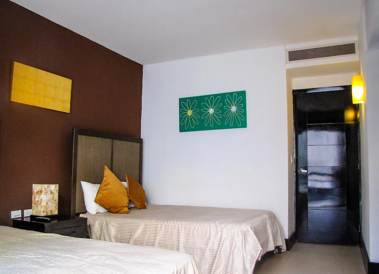 Aldea Thai By Blue Oceanfront Aparthotel Playa del Carmen