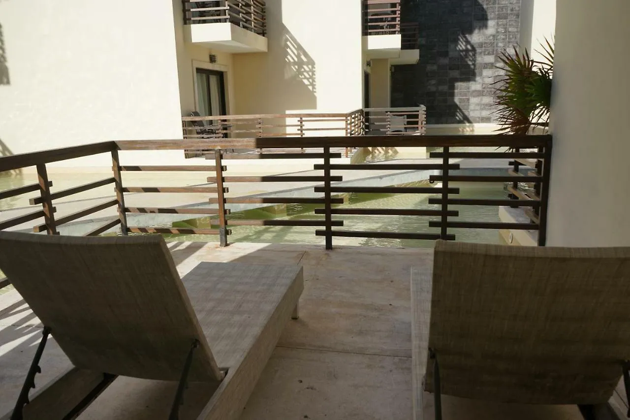 Aldea Thai By Blue Oceanfront Aparthotel Playa del Carmen