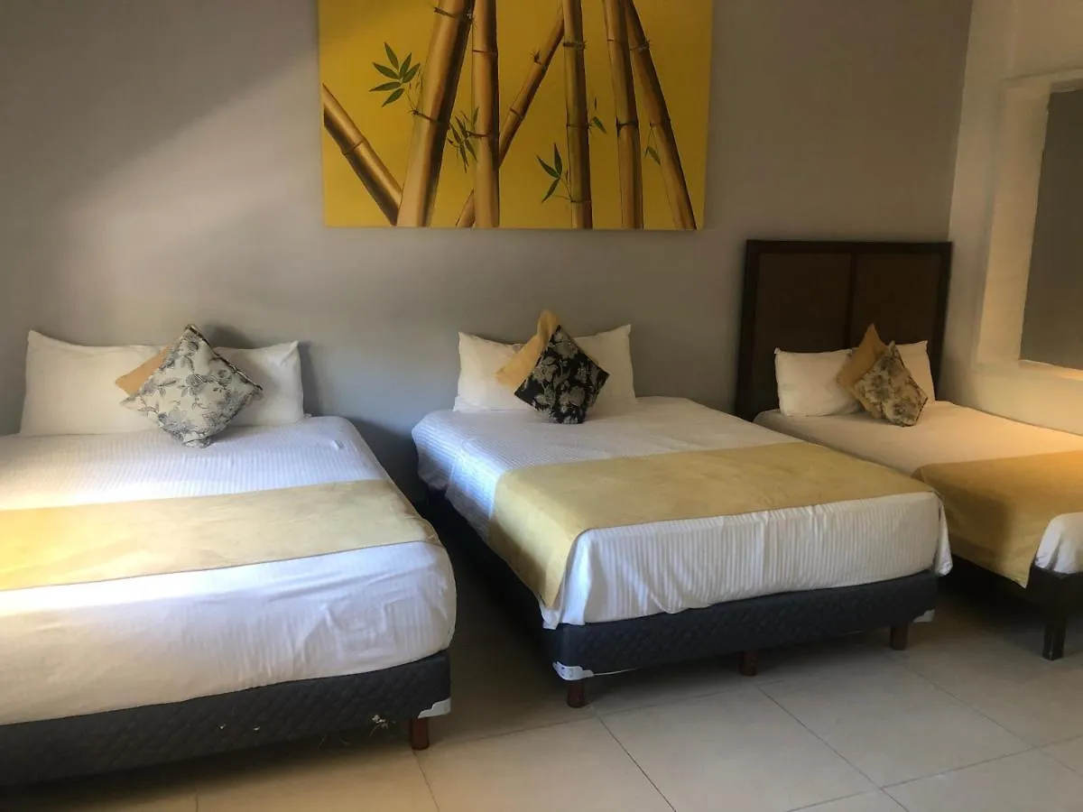 Aldea Thai By Blue Oceanfront Aparthotel Playa del Carmen